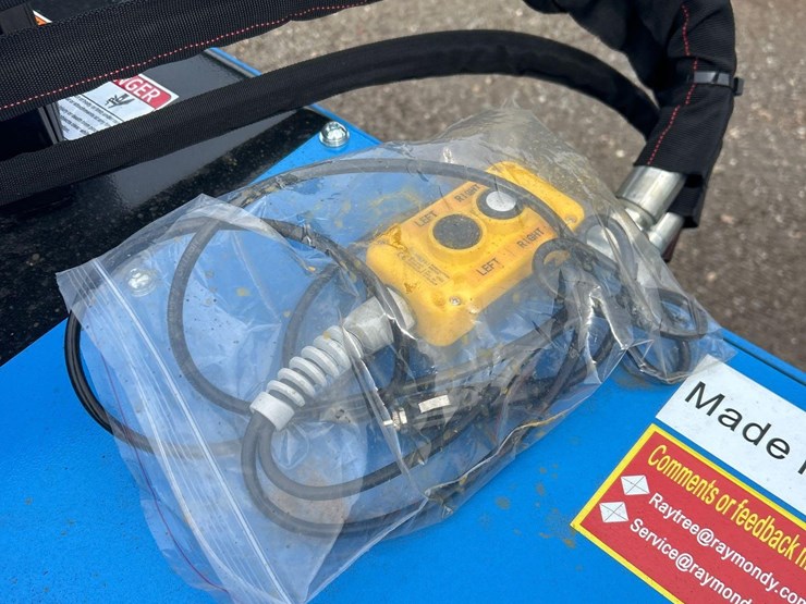 raytree-rmdm72-72in-skid-steer-drum-mulcher-image-4