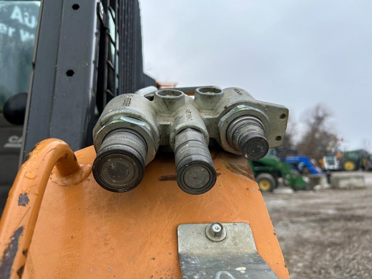 2016-case-tv380-image-35