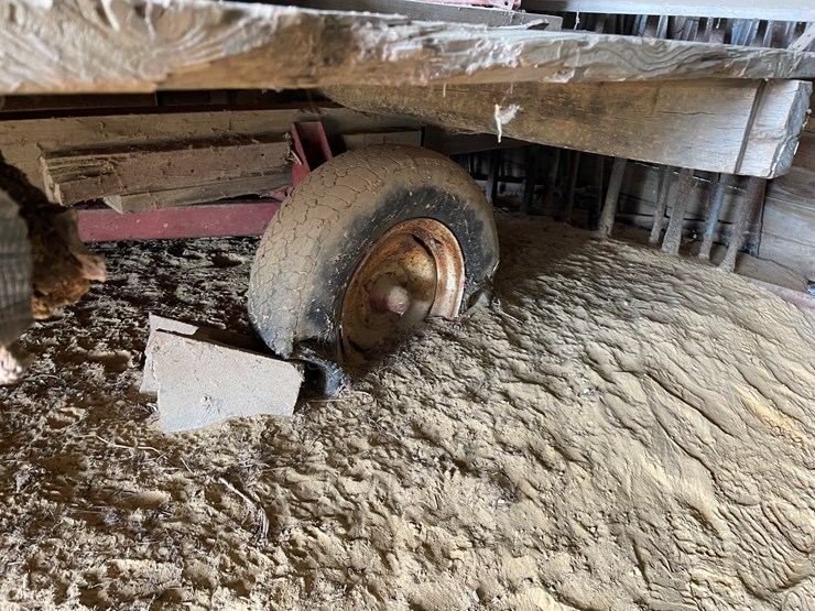 #6065-•-18'-flatbed-wagon-image-12