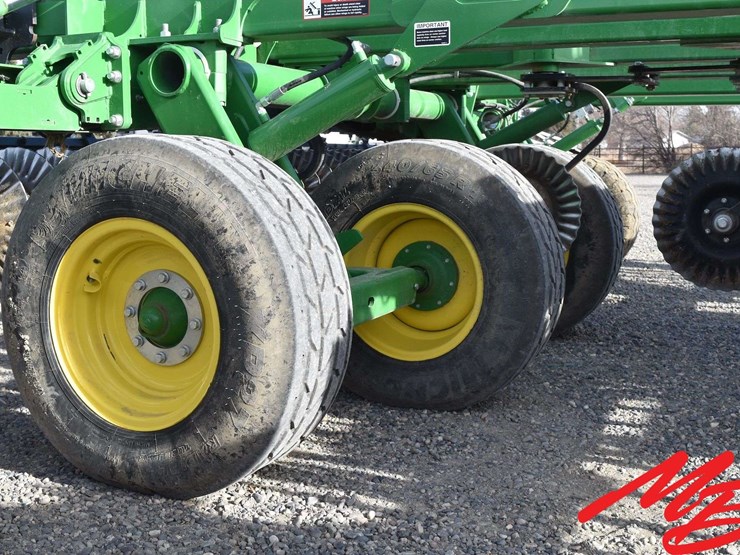 2019-john-deere-2660vt-image-48