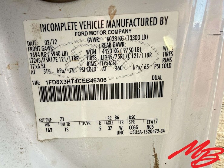 2012-ford-f350-image-39