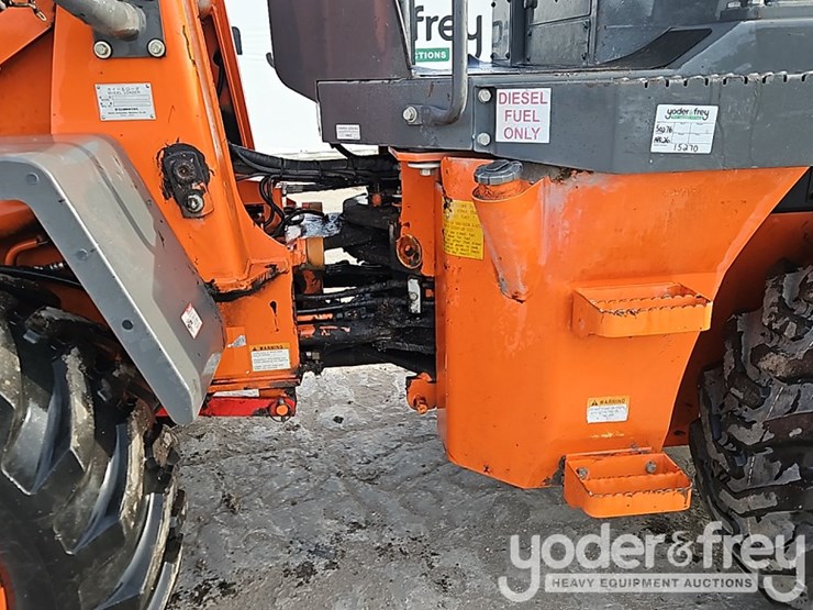 hitachi-zw80-image-19