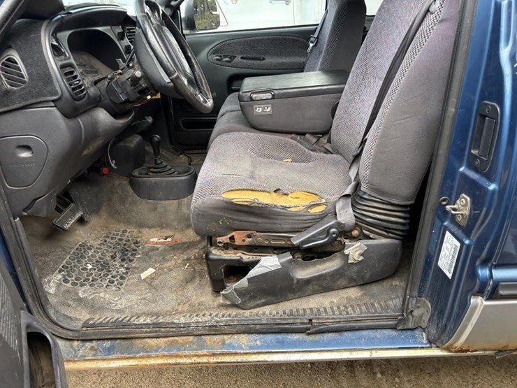 2002-dodge-ram-2500-image-16