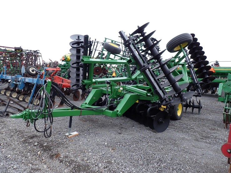 john-deere-635-image-2