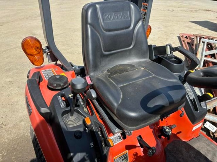 kubota-bx1880-image-13
