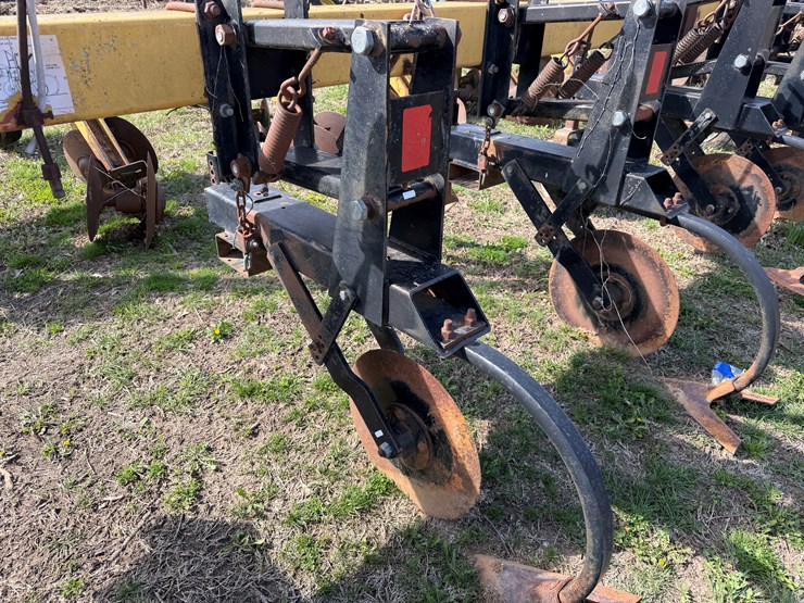 2000-landoll-2000-image-10