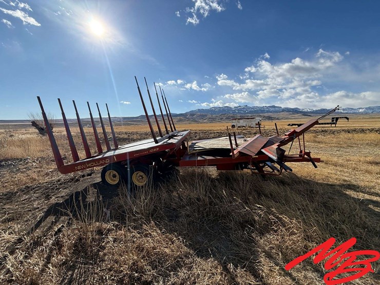 new-holland-1033-image-5