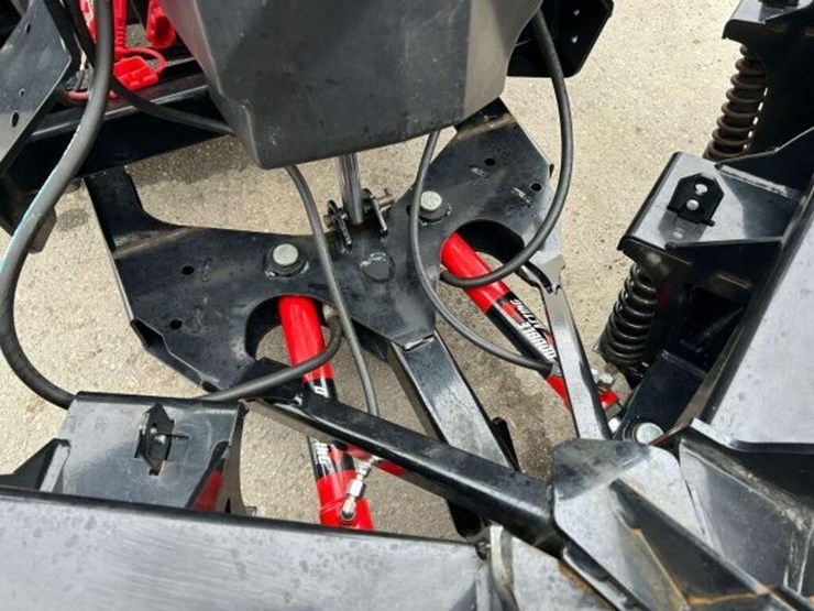 2018-chevrolet-silverado-2500hd-image-91