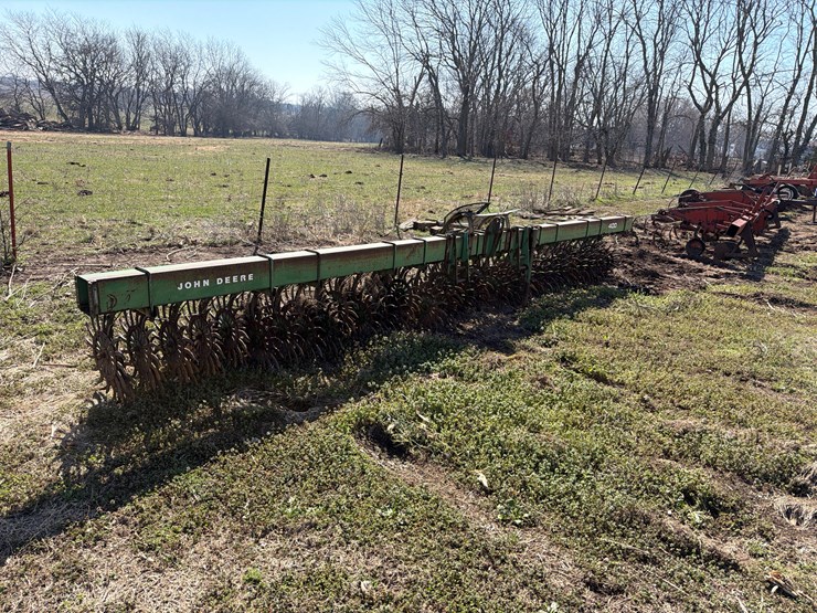 john-deere-400-image-9