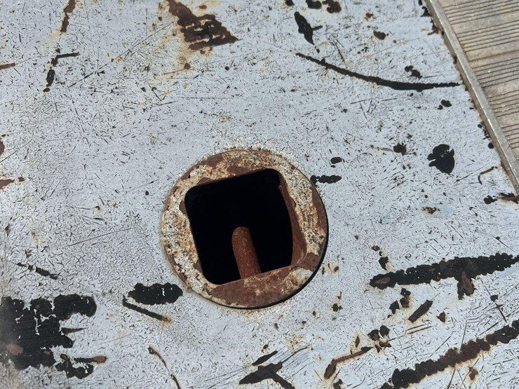 hillsboro-81in-x-7ft-aluminum-truck-flatbed-body-image-5