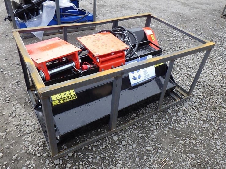 caterpillar-307-image-4