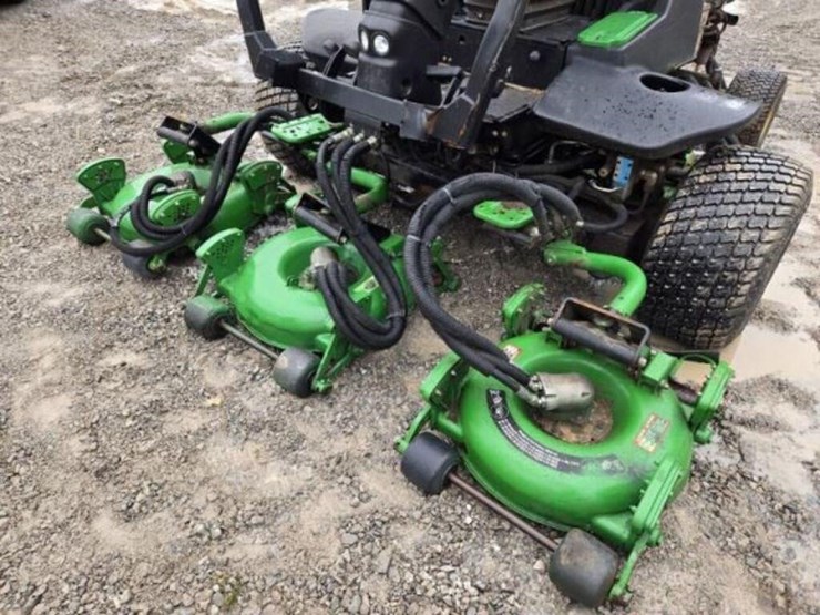 2006-john-deere-3245c-image-22