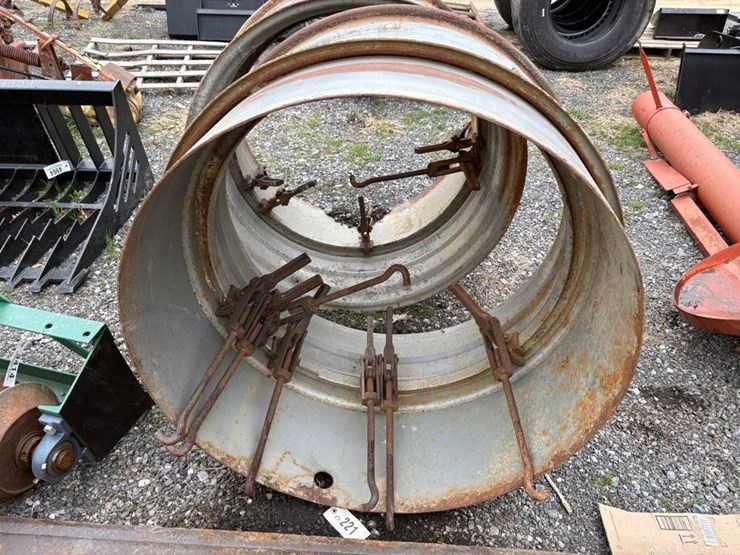 clamp-on-dual-wheels-image-1