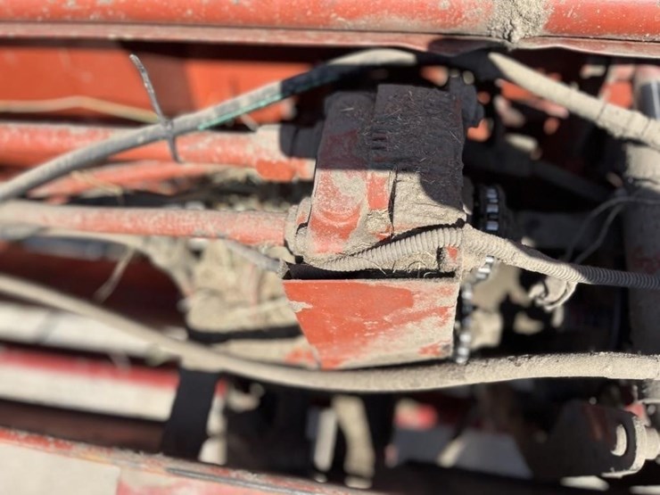 l2---heston-560-baler-image-14