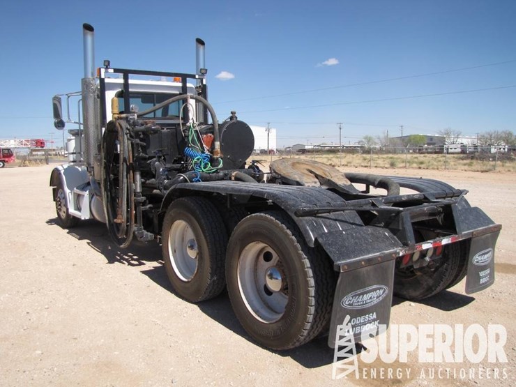 2008-peterbilt-357-image-9