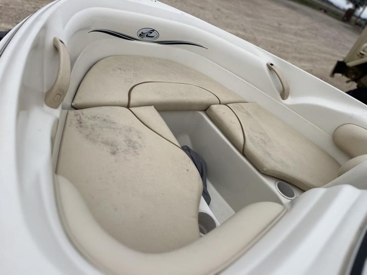 l3--2000-sea-ray-boat-&-trailer-image-11