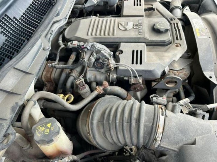 2014-ram-2500-hd-image-29