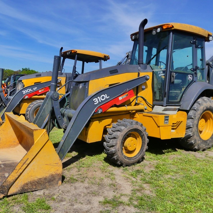 2016 DEERE 310L