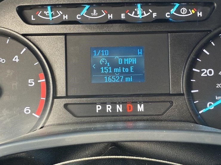 2022-ford-f450-xl-image-14