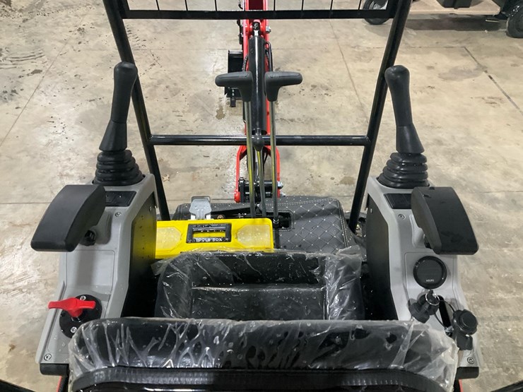 #1607-•-unused-tpm-18bs-mini-hydraulic-excavator-image-12