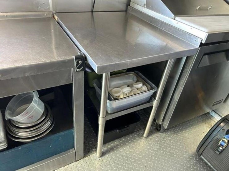 2007-ford-l-image-43