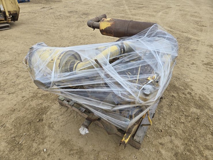 caterpillar-3208-image-2