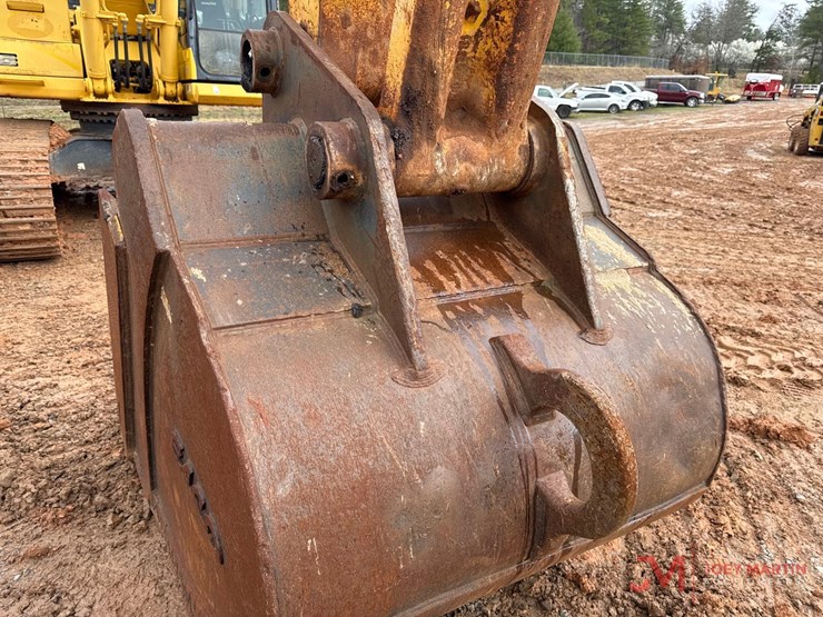 2013-komatsu-pc490-lc-10-image-4