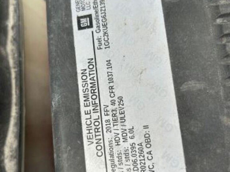 2018-chevrolet-silverado-2500hd-image-50