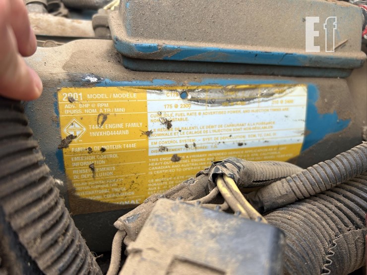 2002-international-4700-image-38