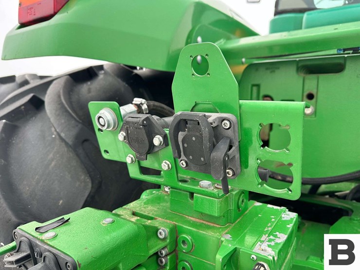 2011-john-deere-9530-image-101