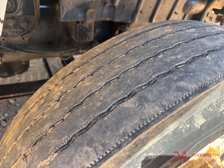 2008-international-workstar-7300-image-23