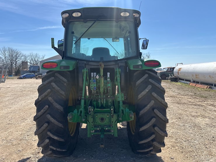 2013-john-deere-6125r-image-18