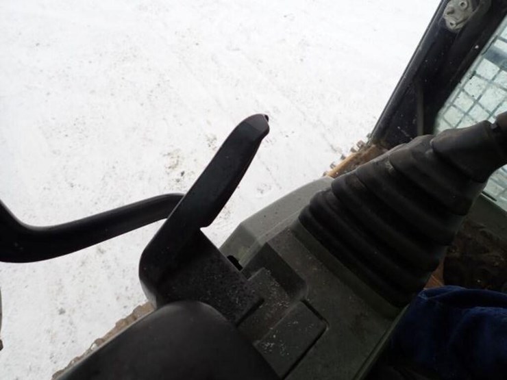 2017-caterpillar-320fl-image-18