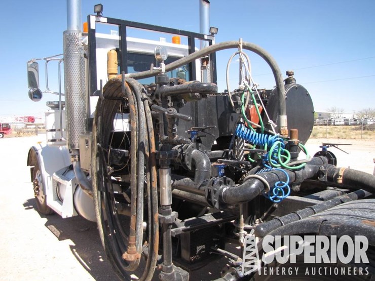 2008-peterbilt-357-image-8