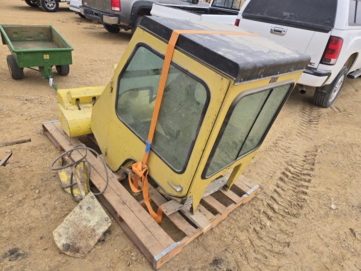 john-deere-400-image-9