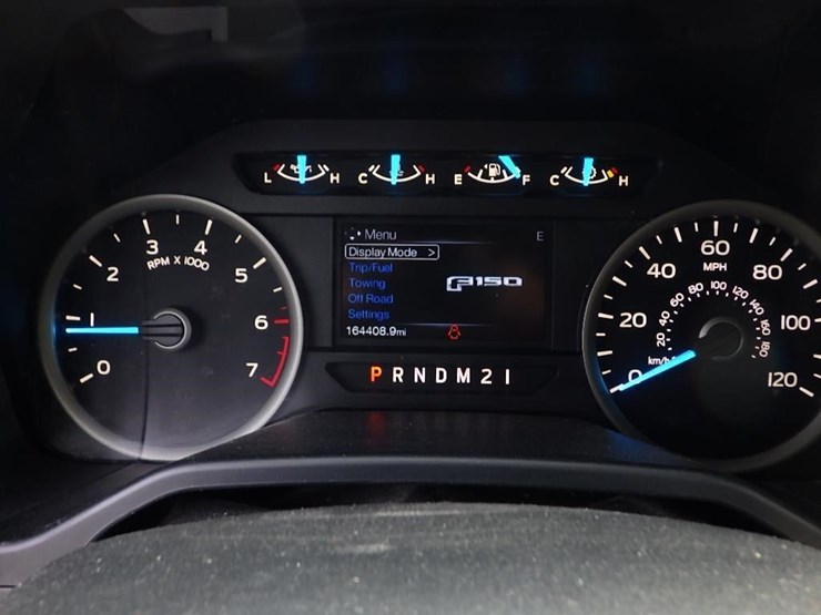 2016-ford-f150-image-28