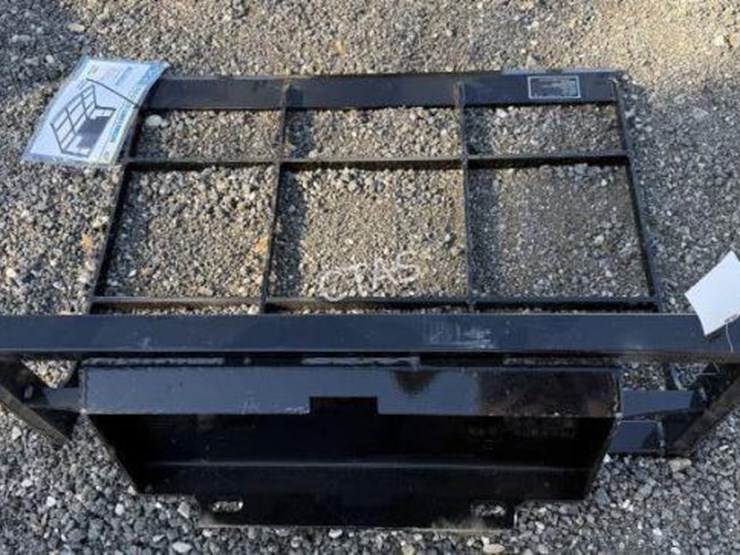 #230-•-mini-skid-steer-land-leveler-image-2