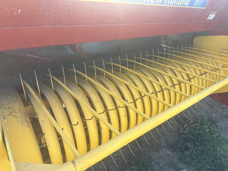 2018-new-holland-bc5070-image-2