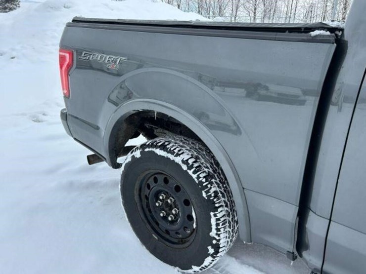 2017-ford-f150-xlt-image-35