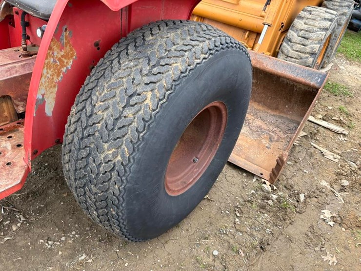 massey-ferguson-1020-image-11