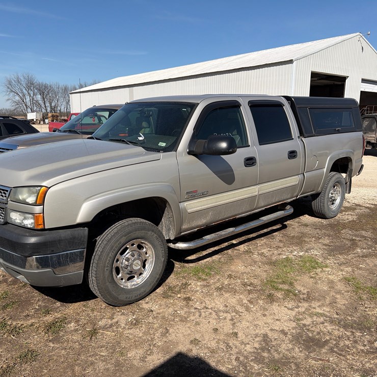 CHEVROLET 2500HD