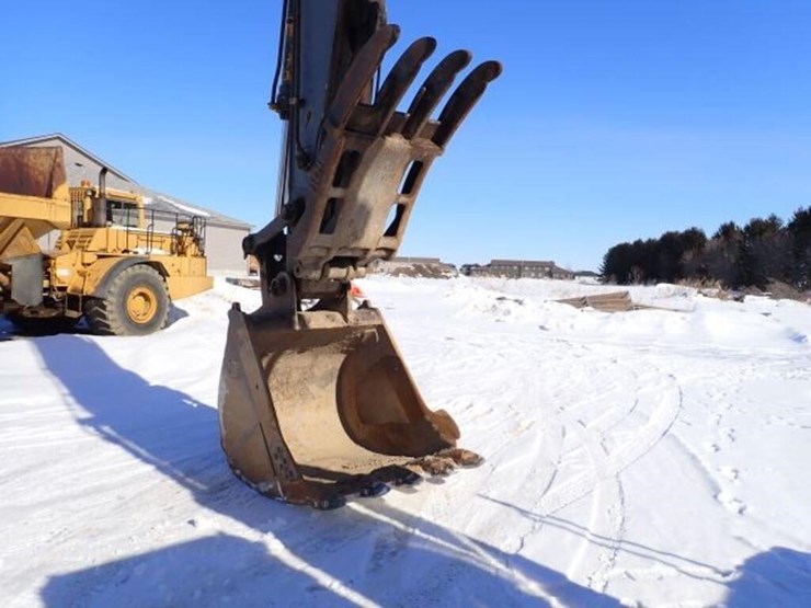 2012-deere-350d-lc-image-44