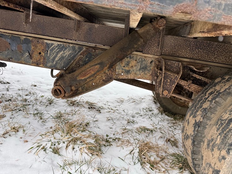 1965-dodge-600-image-11