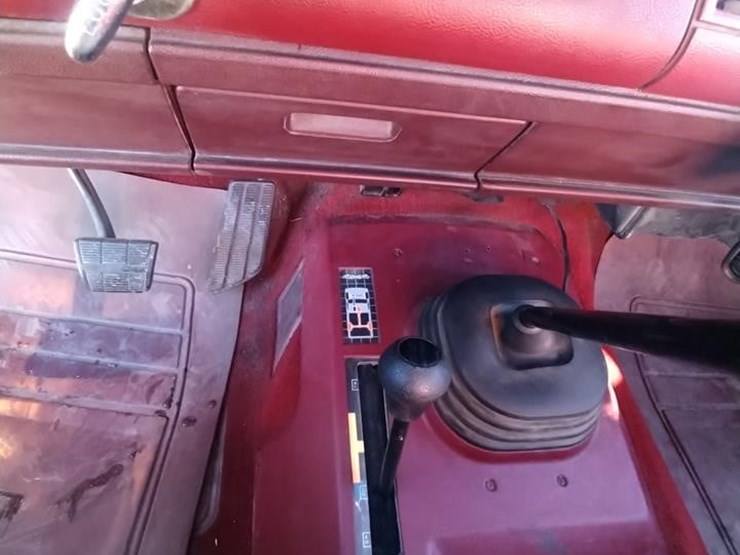 1990-chevrolet-3500-image-24