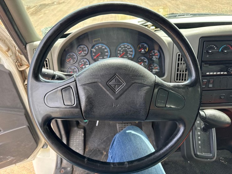 2016-international-ma025-single-axle-box-truck-image-21