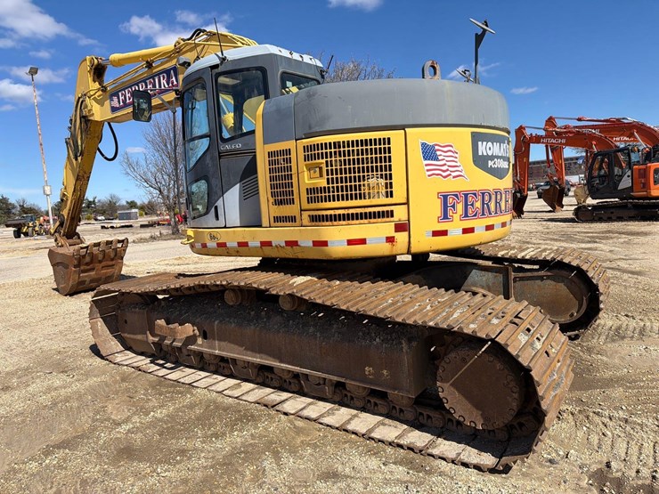 komatsu-pc308us-lc-3-image-6