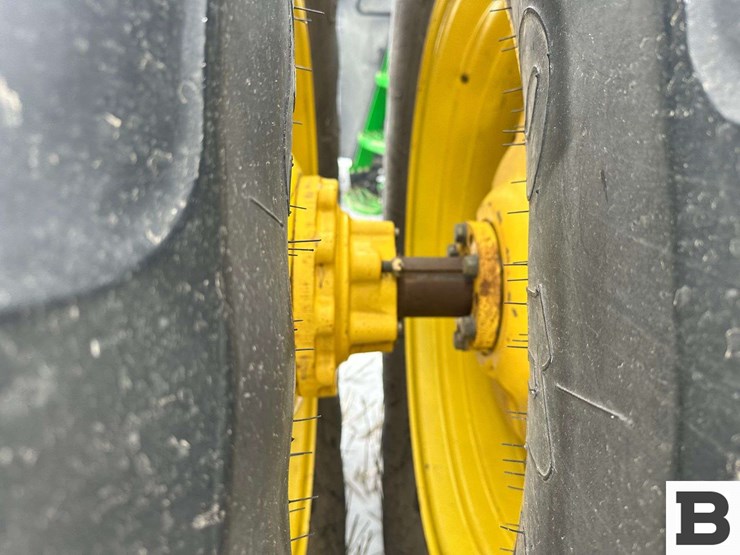 2005-john-deere-9320-image-58