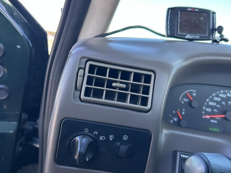 2003-ford-f250-image-21