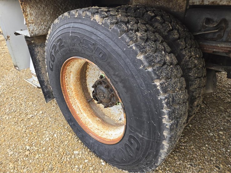 #7926-•-2003-freightliner-fl180-crane-truck-image-13