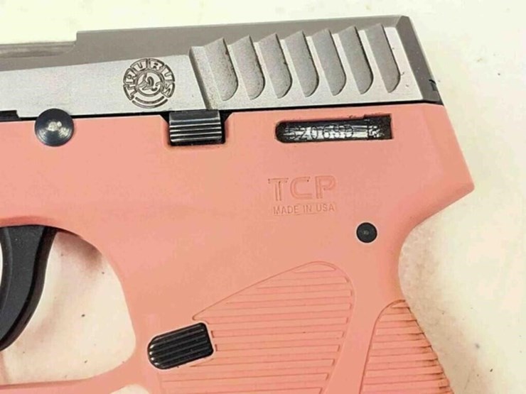 taurus-pistol-image-7